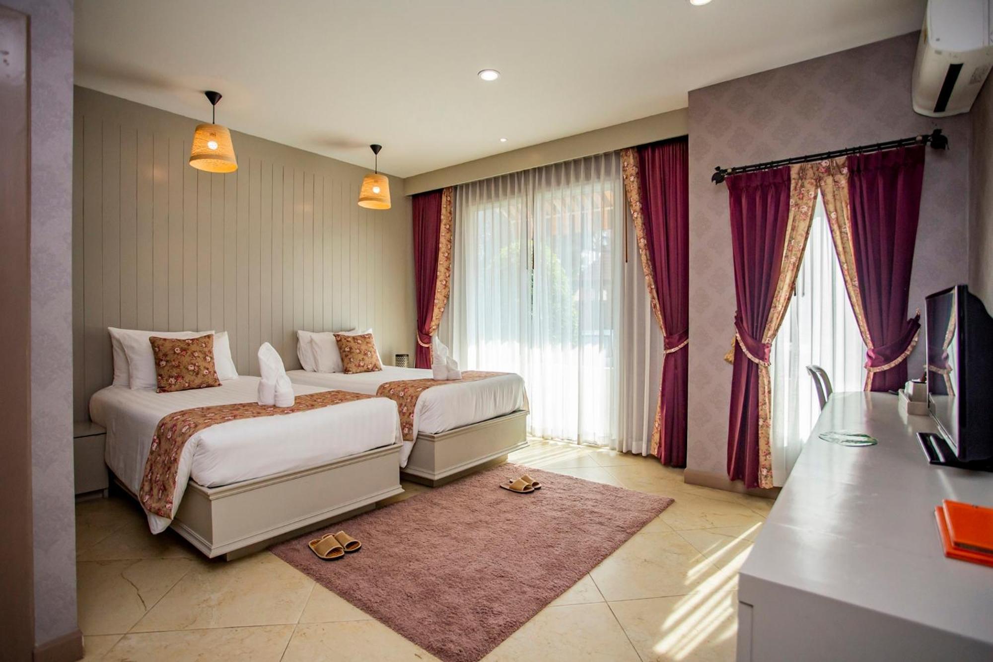 La Villa Boutique Hotel Aranya Prathet Buitenkant foto